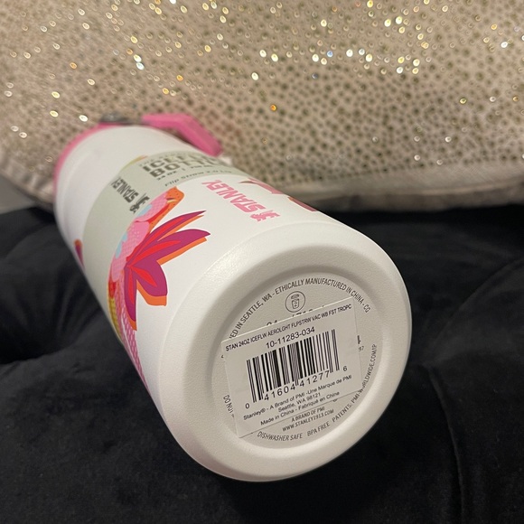 Stanley Mother’s Day Special Edition 24oz IceFlow Aerolight FlipStraw - Picture 6 of 6